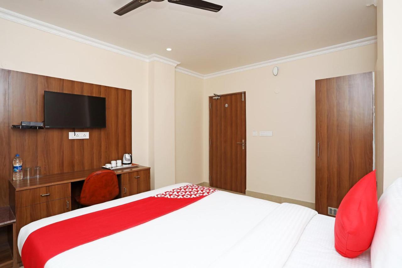 Hotel Oyo 13528 Kumud Plaza Bhubaneswar Zewnętrze zdjęcie