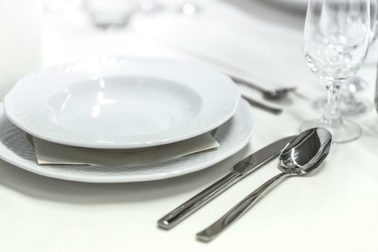 Hotel Oyo 13528 Kumud Plaza Bhubaneswar Zewnętrze zdjęcie